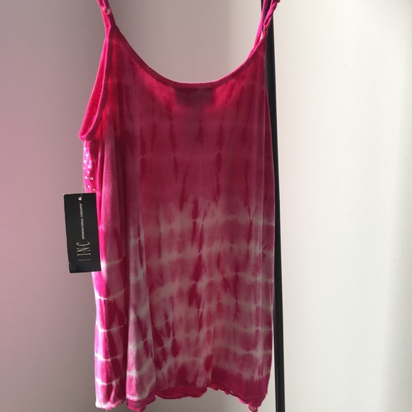 NWT high low Camisole - Picture 3 of 3